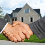 Idee regalo per chi ha acquistato casa: proposte utili e originali